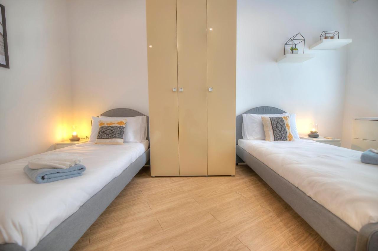 Spacious 4 Bedrooms With Sea View Balcony Goslm-3 斯利马 外观 照片